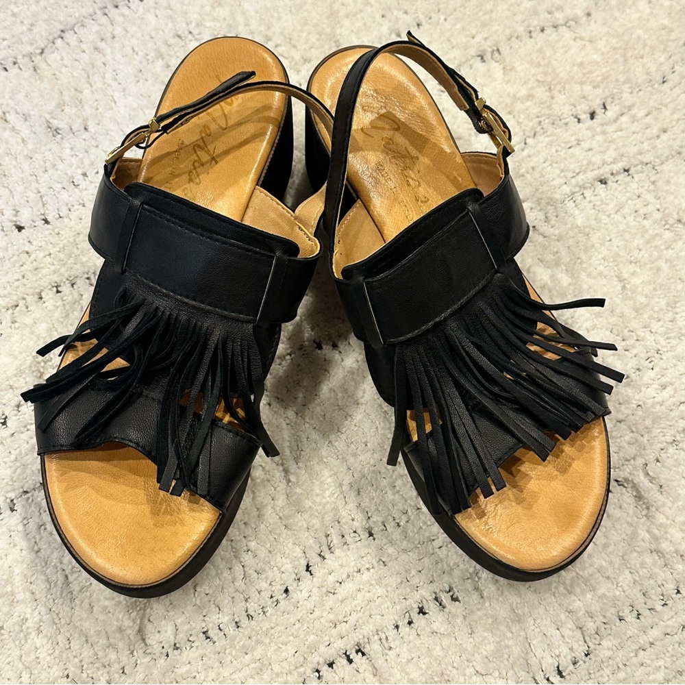 EUC Matisse Tuscany Wedge Sandals—sz 8